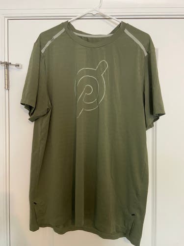 Peloton x Rhone performance Large Shirt (Used)