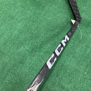 CCM Jetspeed FT9 Pro Hockey Stick Left Hand | P28 70 Flex (66.5")