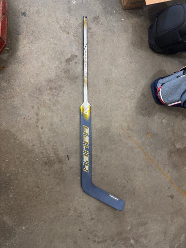 Senior Bauer Vapor Hyperlite 2 Regular Goalie Stick 27" Paddle Pro Stock (New)