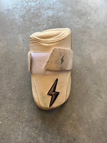 Bruce Bolt White Elbow Guard (Used)
