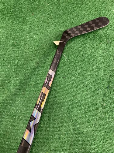 CCM Ribcor Trigger 9 Pro Hockey Stick Right Handed Pro Stock | P92M 80 Flex (69")