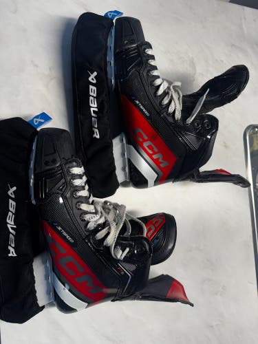 2023 CCM JetSpeed FT6 Hockey Skates Regular Width 9.5 (Used)