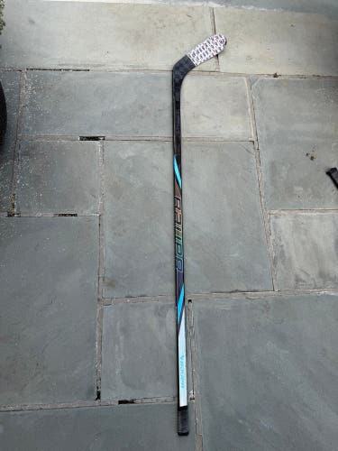 Junior Bauer Nexus Tracer Right Handed Hockey Stick P28 50 Flex (Used)