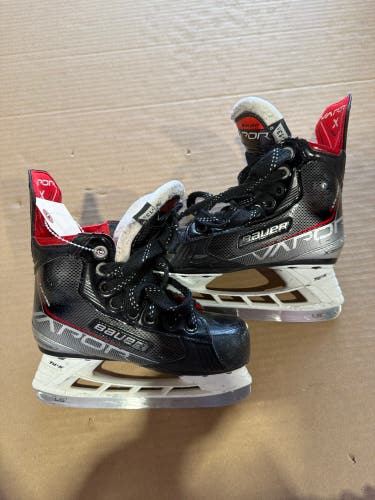 Youth Bauer Vapor XLTX Pro+ Hockey Skates 13.5 (Used)