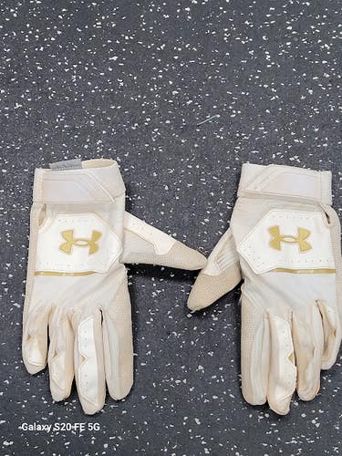Used Under Armour BB/SB Batting Gloves White LG 11849-S000043295