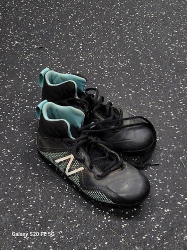 Used New Balance LAX Cleats Boys Black Junior 02 11849-S000043290