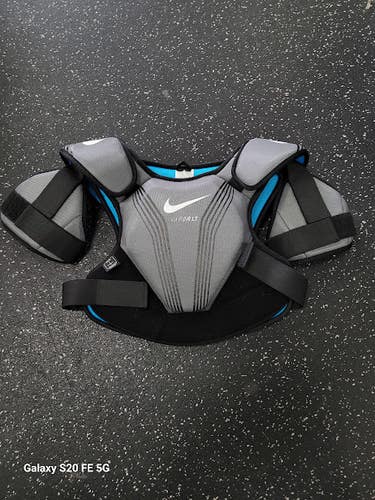 Used Nike VAPOR LT Lacrosse Shoulder Pads Grey XL 11849-S000043162