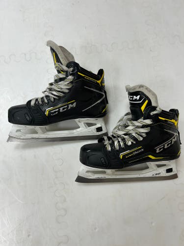 2020 CCM Super Tacks 9380 Hockey Goalie Skates Regular Width 8 (Used)