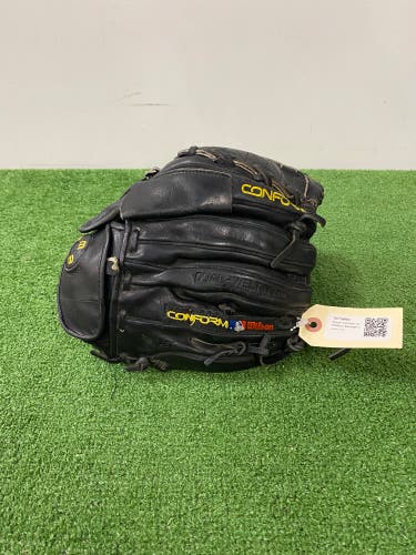 Wilson Conform LH Pitcher's Baseball Glove | 12"