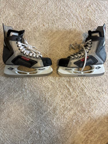 Black/Gray Easton SE2 Hockey Skates 8 (Used)