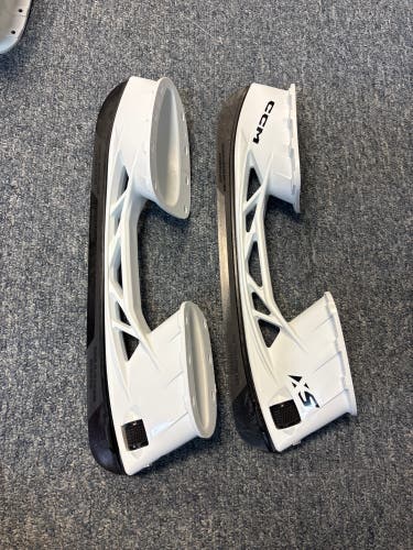 CCM SB XS (New) 255mm - 304mm