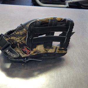 Miken CAMO CS140 BB/SB Glove RH Throw Black 14" 11497-S000160857