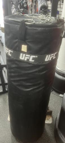 Used UFC HEAVY BAG Boxing Heavy Bag Black 110 lb 11497-S000160777