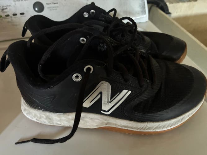 Black Men's Size M 5.0 (W 6.0) New Balance (Used)