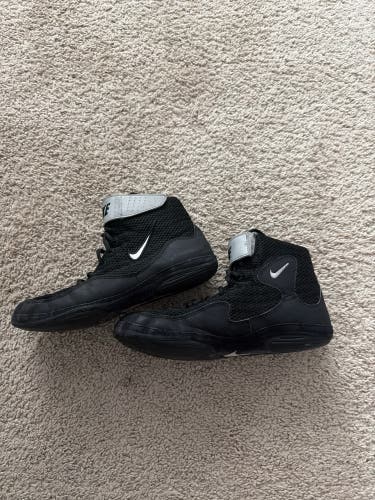 Nike (Used)