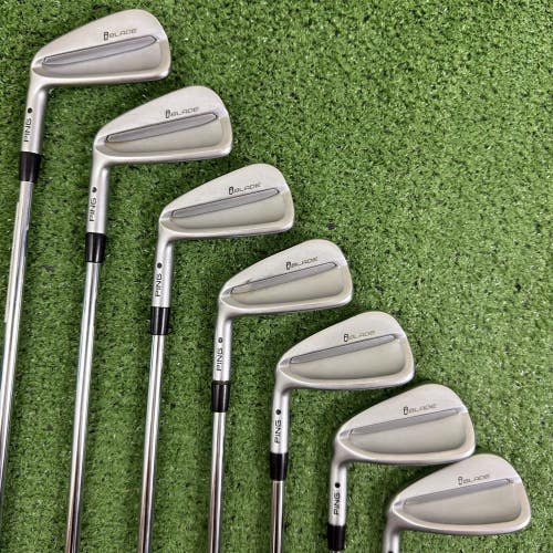 Ping iBlade Iron Set 4-PW Black Dot Dynamic Gold S300 Stiff Flex Left Handed