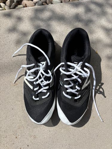 Black Size M 11.0 (W 12.0) New Balance Low Top Turf Cleats (Used)