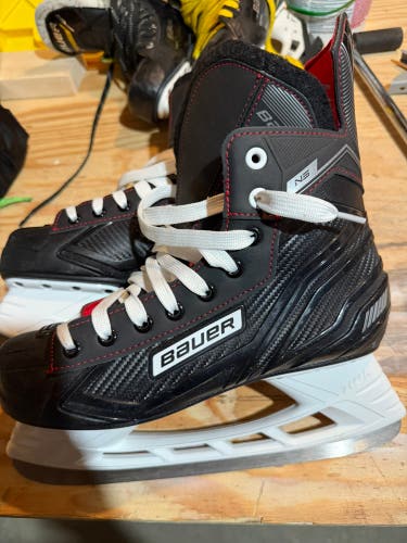 2018 Bauer NS Hockey Skates 8 (Used)