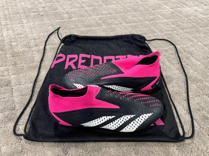 Pink/Black Unisex Size M 8.5 (W 9.5) Adidas Predator Accuracy Molded Cleats Cleats (Used)