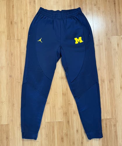 Michigan Football Jordan Performance Joggers - M
