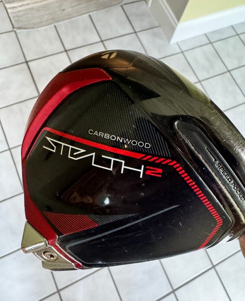 Men's TaylorMade Stealth 2 Right Handed Driver Regular Flex 10.5 Loft (Used)