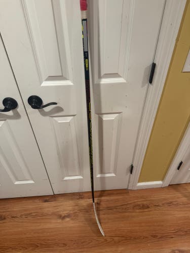 Intermediate Sher-Wood Rekker Legend Pro Right Handed Hockey Stick PP92 60 Flex (New)