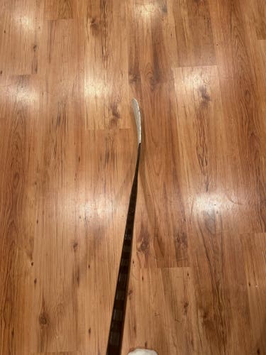 Intermediate Right Handed Hockey Stick P90TM 65 Flex (New)