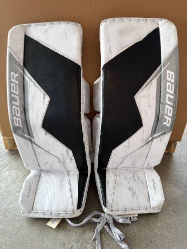 32" Senior Bauer Sv-Pro Goalie Leg Pads (Used)