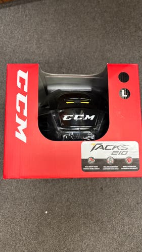Large CCM Tacks 210 Helmet (New)