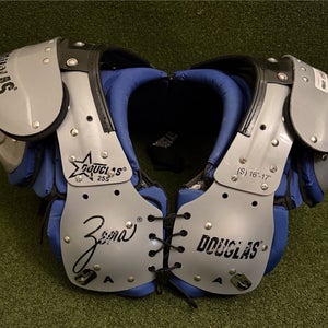 Douglas ZENA 25S Women’s Football Shoulder Pads (11247)