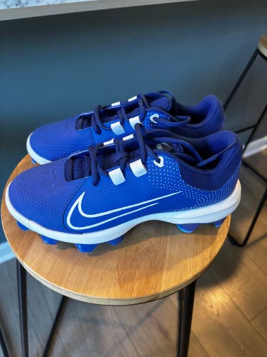 Blue Women's Size M 7.5 (W 8.5) Adult Nike Shoes (New)
