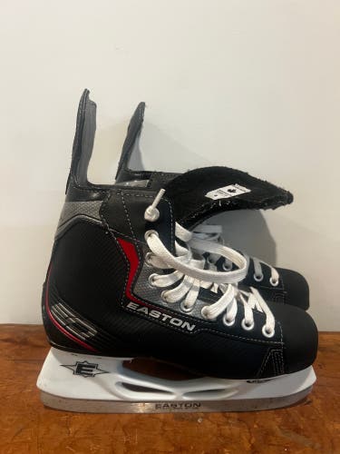 Easton Synergy EQ Hockey Skates 6 (Used)