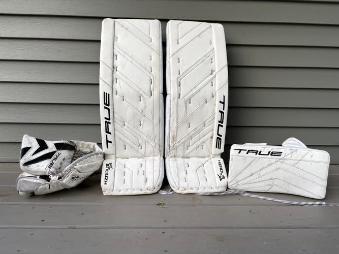 31" True HZRDUS 7x4 Regular Goalie Full Set (Used)
