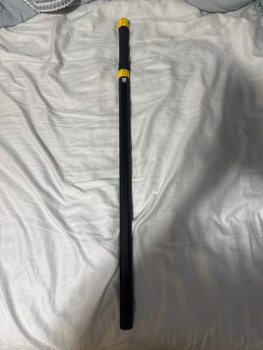 Rare StringKing Composite Pro Faceoff Shaft