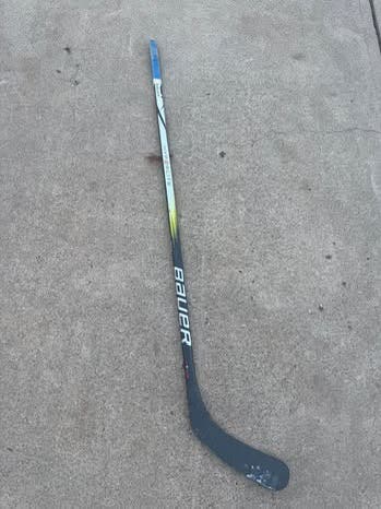 Senior Bauer Vapor Hyperlite 2 Left Hand Hockey Stick P92 70 Flex