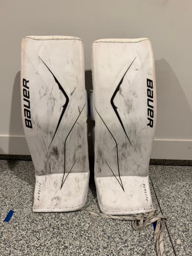 Large 2025 Bauer Supreme Shadow Goalie Leg Pads Pro Stock (Used)