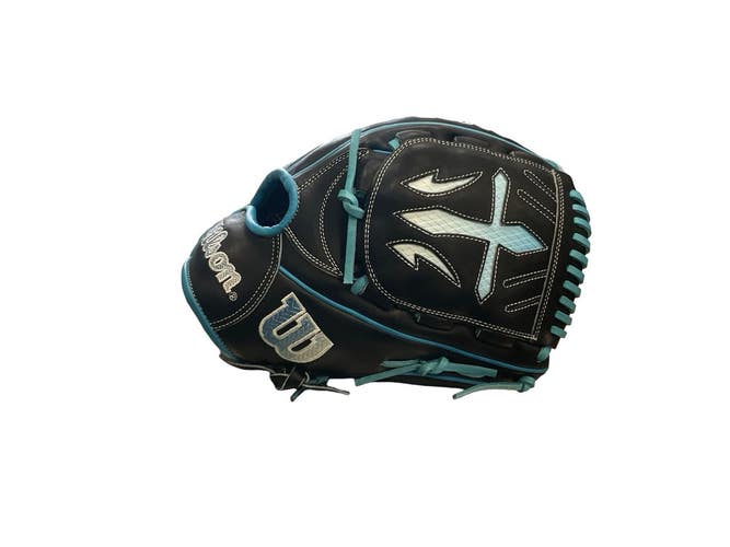 Used Wilson A2000 BB/SB Glove RH Throw Black 12" 11859-S000033060
