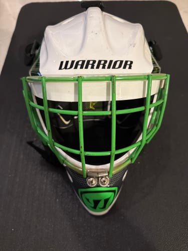 Youth Small Warrior Ritual RF2 Goalie Mask (Used)