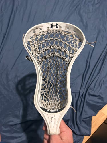 Under Armour Command Low head (Used)