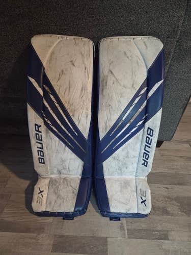 32" 2021 Bauer Vapor 3X Goalie Leg Pads (Used)