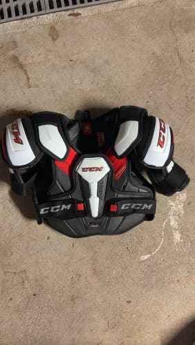 Medium Junior CCM JetSpeed FT4 Pro Shoulder Pads (Used)