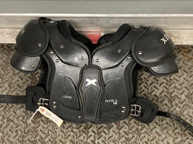 Used Youth Large Xenith Flyte 2 TD Shoulder Pads