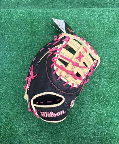 Wilson A2000 13" 1673 SuperSkin Baseball Right Handed First Base Mitt Black Pink