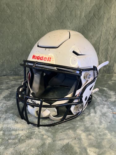 Youth Medium Riddell SpeedFlex Helmet (Used)