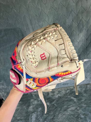 Pink Wilson Flash RH Softball Glove 11" (Used)