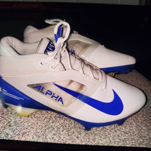White w/Royal Blue Nike Accent Men's Size M 8.5 (W 9.5) Nike Molded Cleats (Used)