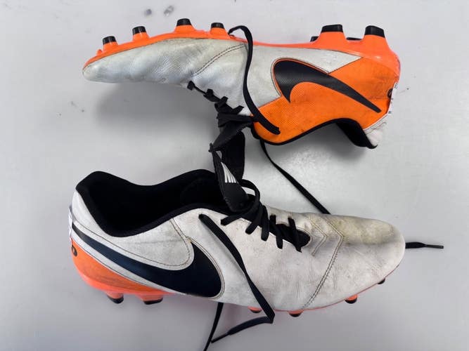 Used Nike Soccer Cleats White Senior 13 11860-S000314326