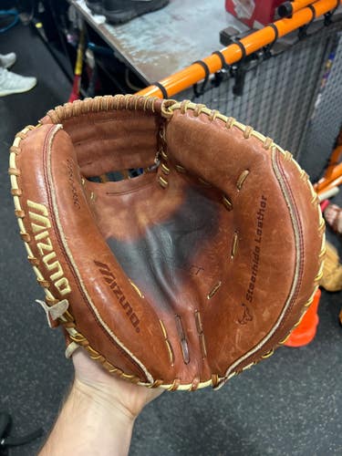 Used Mizuno PRO SELECT BB/SB Catchers RH Throw Brown 33 1/2" 11337-S000495002