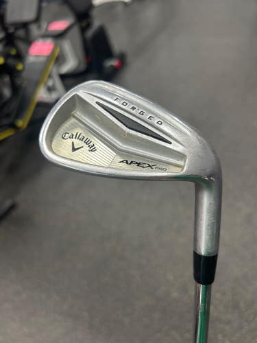Used Callaway APEX PRO  FORGED Golf Wedge Mens RH Pitching Wedge 11337-S000494790