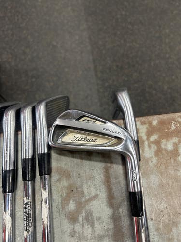 Used Titleist AP2 714 4--W Mens Iron Set RH 4I-PW 11337-S000495233